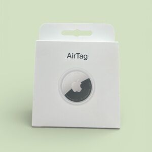 Apple AirTag - White and Silver lot of 3